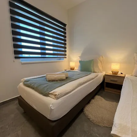 Na Farme U Rudolfa Budweis