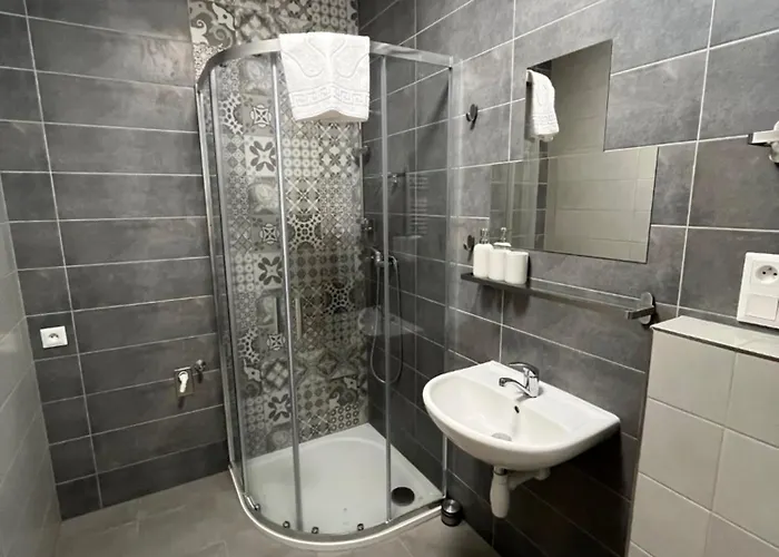 Na Farme U Rudolfa 3* 체스케부데요비체